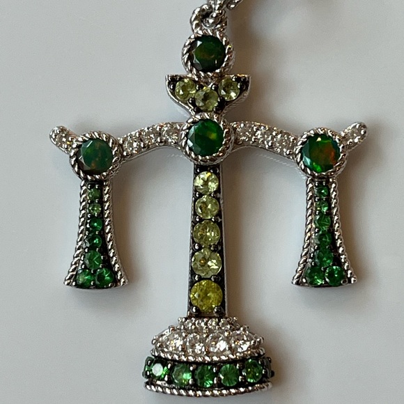 Judith Ripka Sterling Silver Peridot Chalcedony Libra ♎️ Zodiac Pendant NEW - Picture 7 of 7